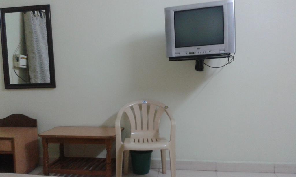 Noble Residency Hotel Tirupati Buitenkant foto